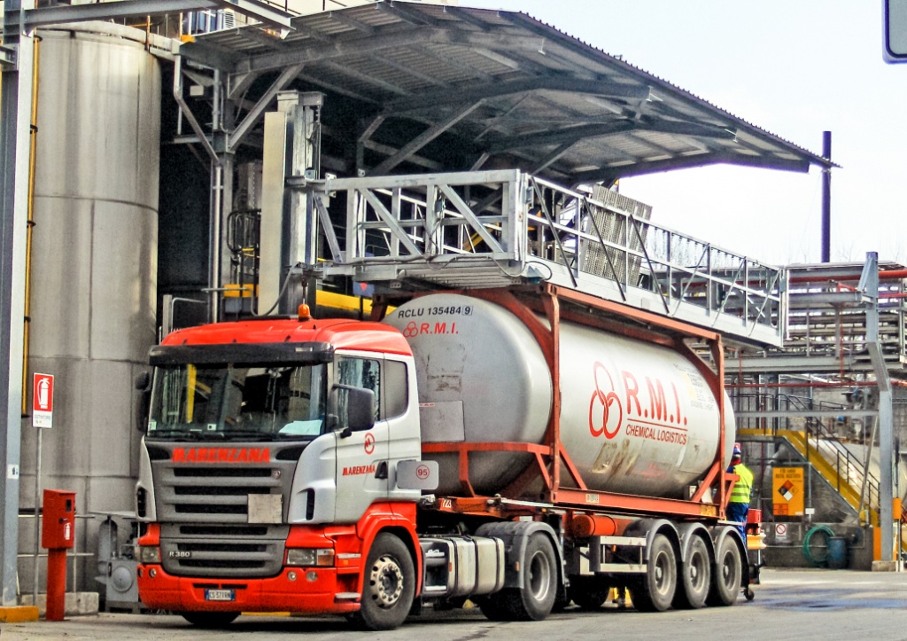 Выполнение работ с применением стационарных решений с ограждениями