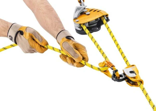 Спусковое устройство MAESTRO S 2026 petzl - купить в интернет-магазине АльпИндустрия-ПРО